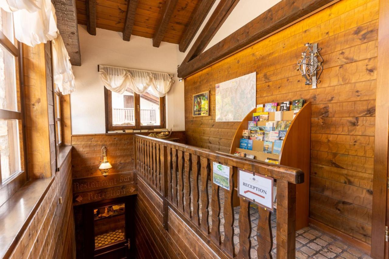 Hotel Des Alpes Saint-Rhemy-En-Bosses Eksteriør billede